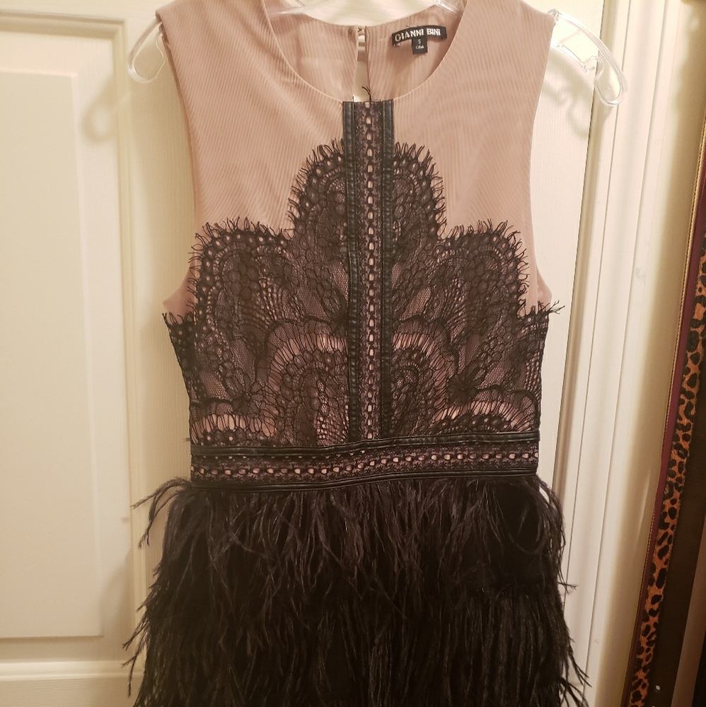 Gianna Bini feather bottom dress